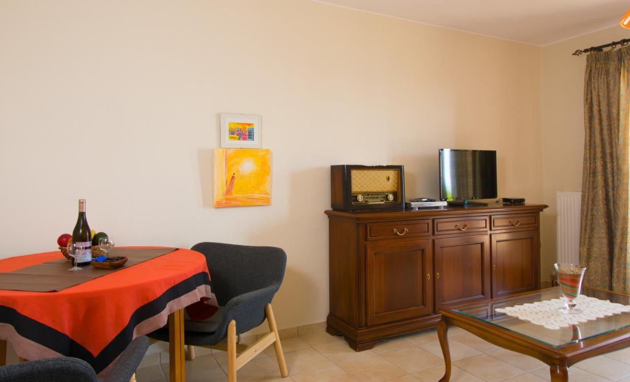 Athina Stunning Elounda View Apartment Buitenkant foto